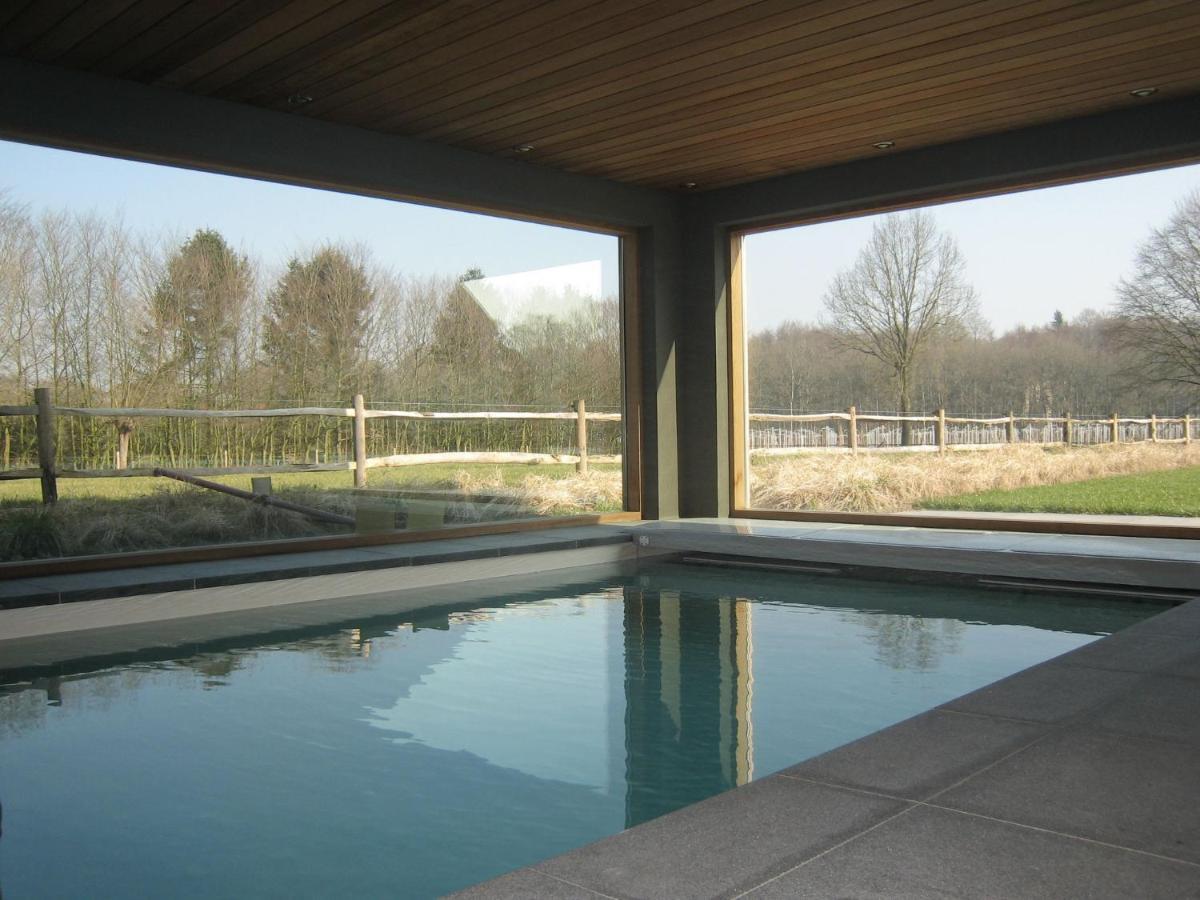 Beautiful Farmhouse In Beernem With Big Garden Exteriör bild